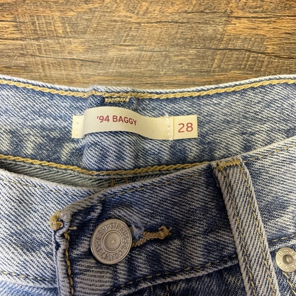 Levi’s ‘94 Baggy Jeans Womens 28x31 Blue High Rise Straight Leg Denim '90s Style - Picture 4 of 11